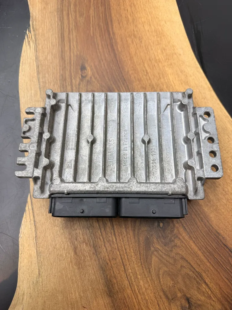 Calculateur Moteur I SIRIUS 32N | S110138000C | 8200059086 | 8200044437, photo 2
