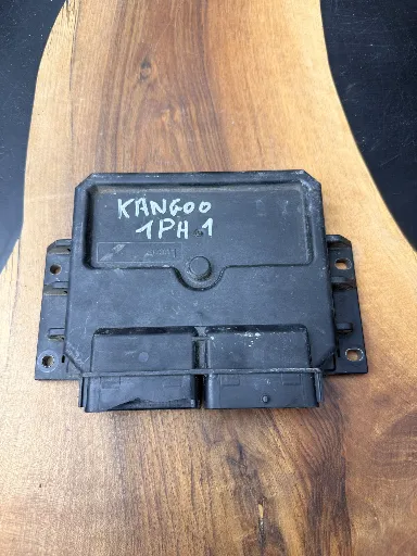Calculateur Moteur | DCU3R | 8200150542 | HOM7700111549 | sans antidémarrage, autre vue