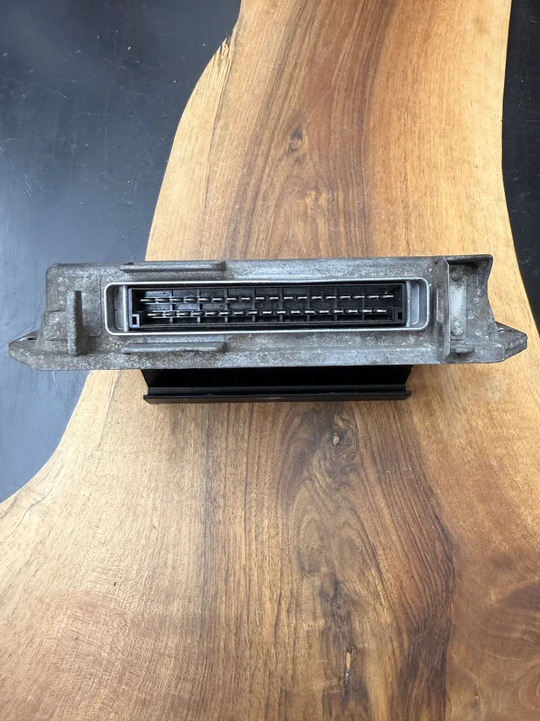 Calculateur Moteur | HOM 7700105560 | 7700114698 | PFL7700114699 | SFR200, photo 3