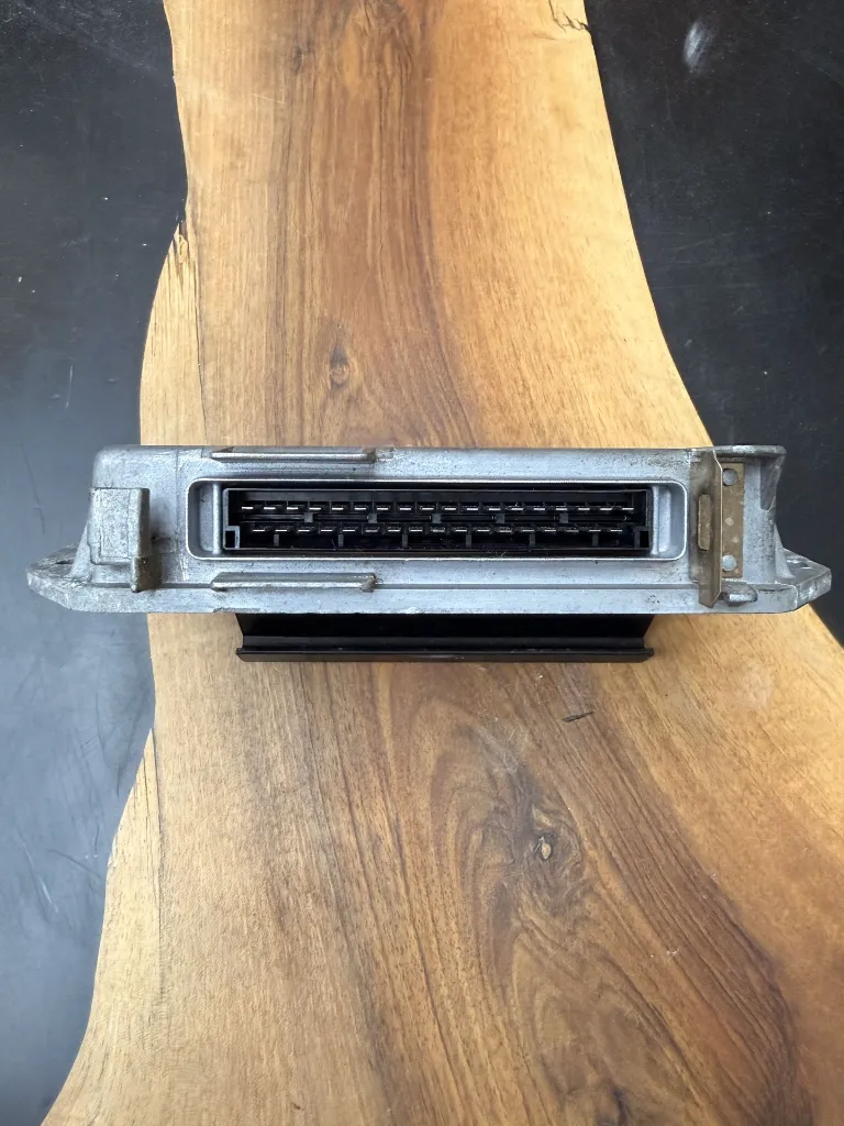 Calculateur Moteur | SAFIR2 | 7700109049 | 21649447-9 | HOM 7700105560, photo 3