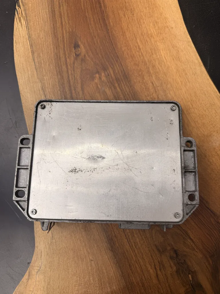 Calculateur Moteur | SAFIR2 | 7700115160 | 21654820-6 | HOM 7700113511, photo 2