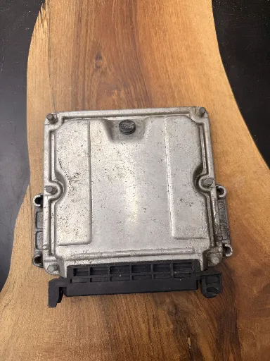 Calculateur Moteur | EDC15C2 | 0281010551 | 9641606680, autre vue
