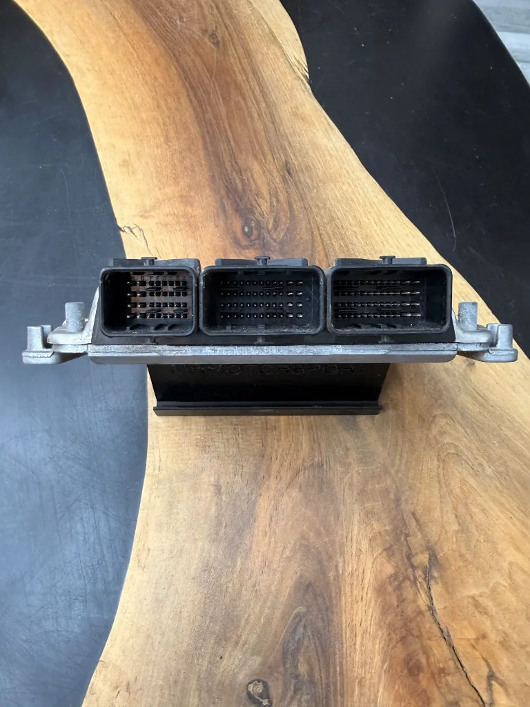 Calculateur Moteur | EDC15C3-4.1 | 0281010819 | HOM8200039569 |  28SA5340, photo 3
