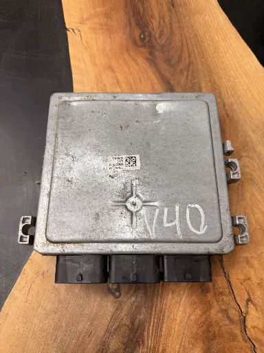 Calculateur Moteur I SID807EVO | S180134103A | 31355712 | J38AC, autre vue