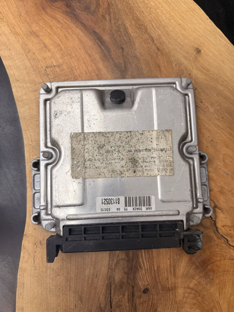 Calculateur Moteur | EDC15C2-6.1 | 0281010252 | 9635158180, photo 3