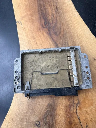 Calculateur Moteur I S115300120B | HOM7700860319 | 7700111770, autre vue