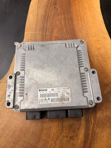Calculateur Moteur | EDC15C2-11.1 | 0281011081 | 9647472780